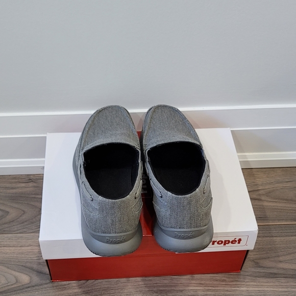 PROPET Men's Grey Slip On Shoes - US 10.5 - Picture 4 of 8